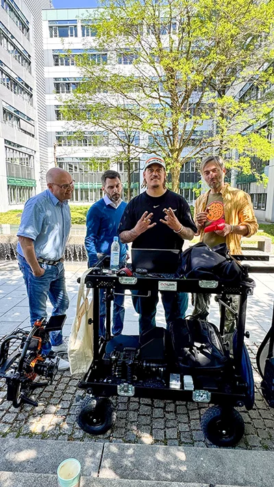 308c51f8-6105-480e-a09f-e15e9919429d