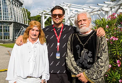 8ab871f4-6e41-4d1d-b3dc-69b623d0cbef