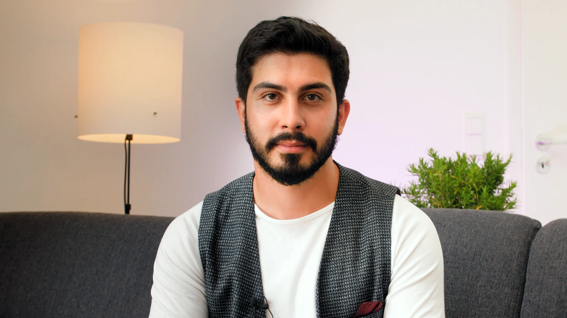 Ein Bild zeigt Ali Can am Jubiläum 