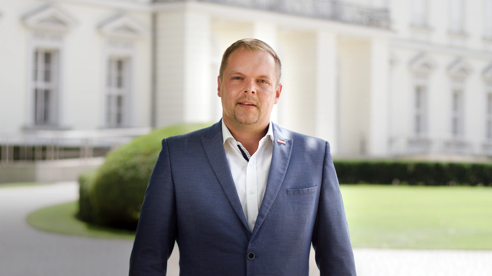 Ein Bild zeigt Robert üst am Jubiläum 