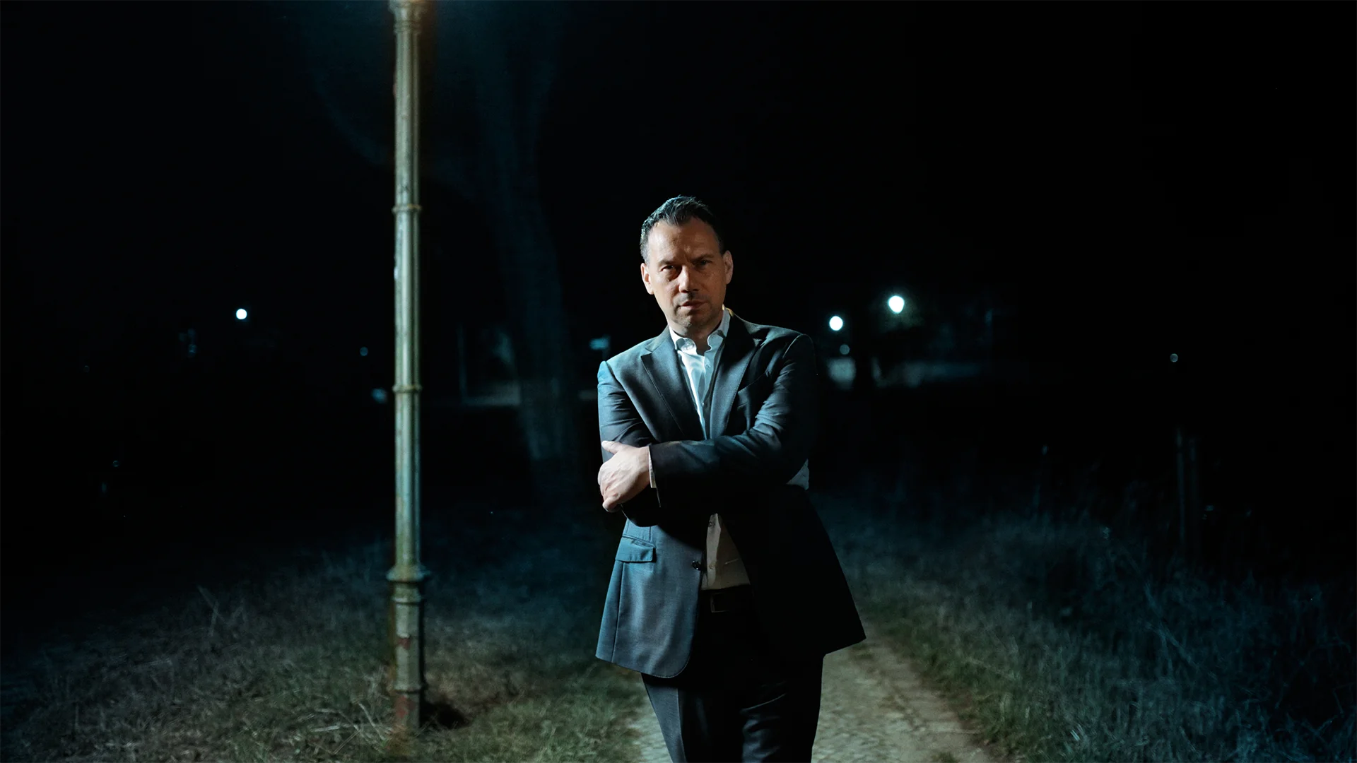 Ein Bild zeigt einen Slider zu dem Buch 